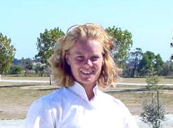 hayley1.jpg (10120 bytes)