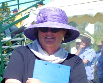grosemaryloughnan.jpg (27110 bytes)