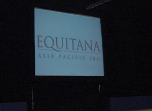 mcbigscreen1.jpg (5474 bytes)